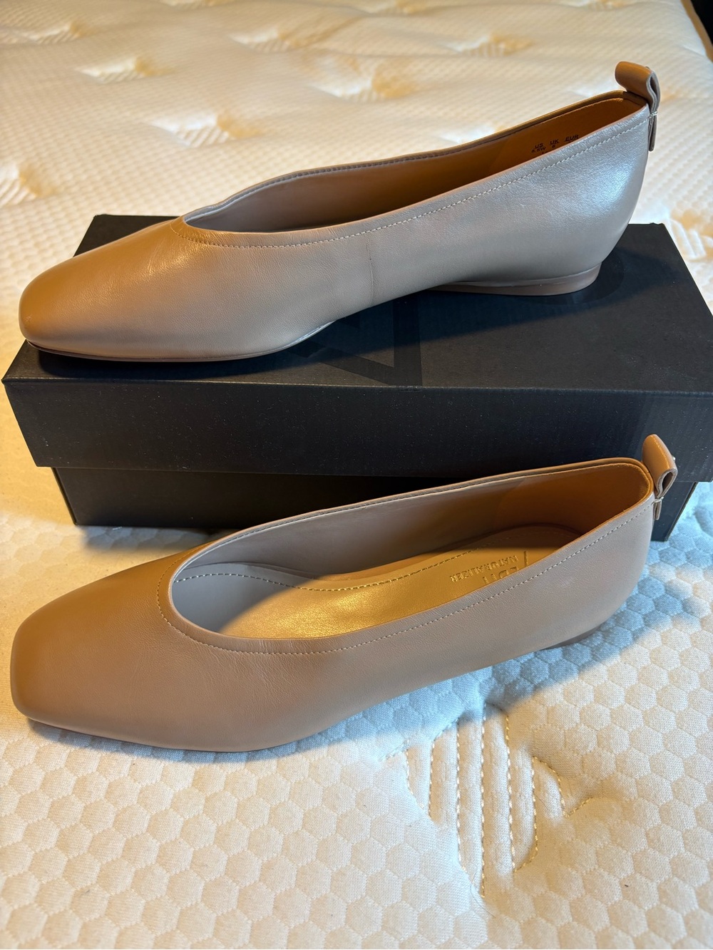 27 EDIT Women's Taupe Leather Square-Toe Ballet Flats NEW
